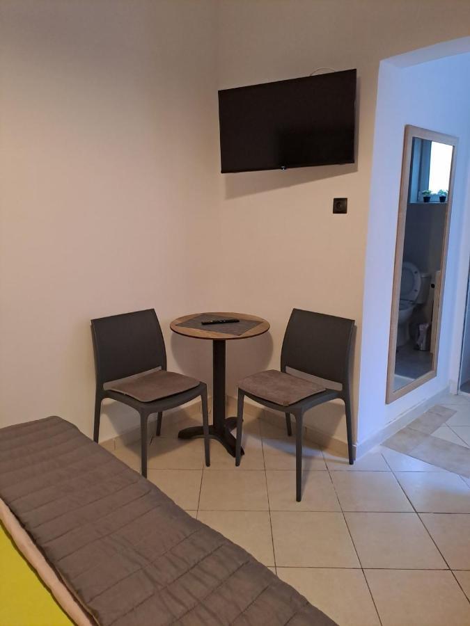 Apartamento Anafis Cozi Atenas Exterior foto